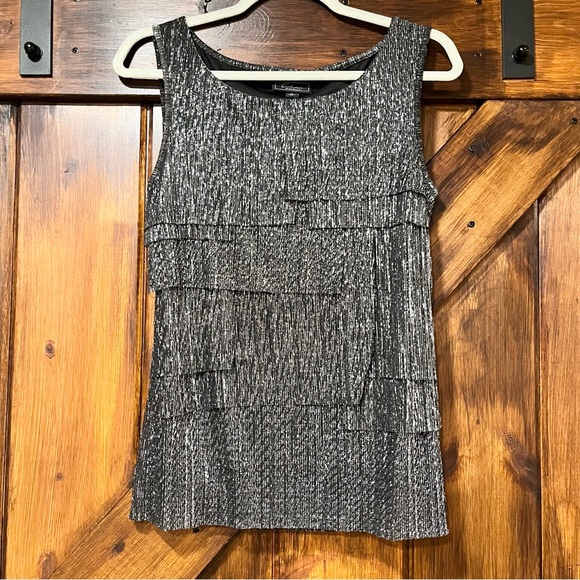 dressbarn Tops - Dressbarn shimmer top